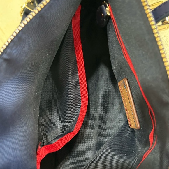 Tommy Hilfiger Navy Blue Nylon Crossbody Bag w/ Gold-Tone Hardware - Picture 5 of 9